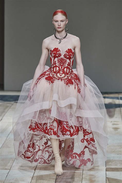 vestidos alexander mcqueen